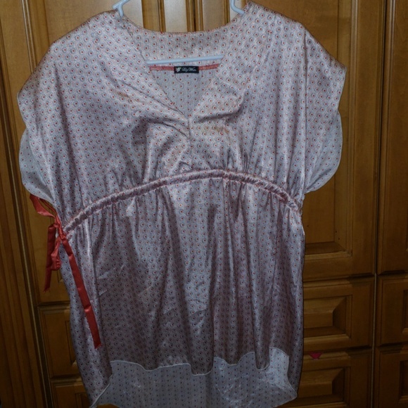 Anthropologie Tops - Satin floral top